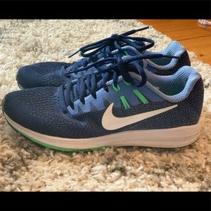 Excellent Condition Nike Sneakers